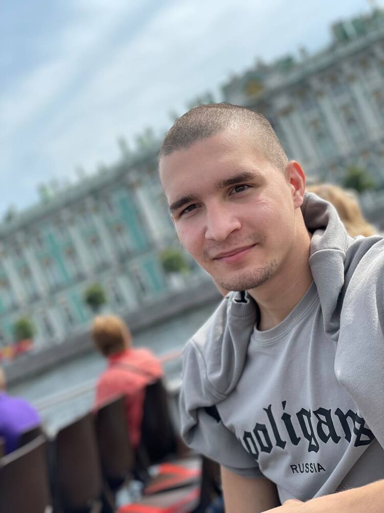  26903080  Alexander, 26 ,    -