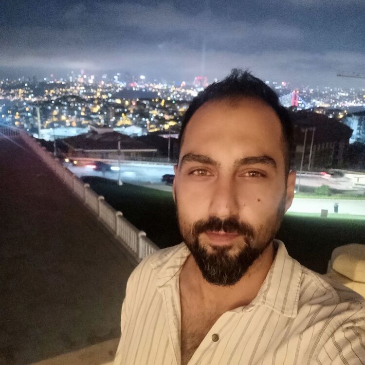  45393920  Ercan, 32 ,    -