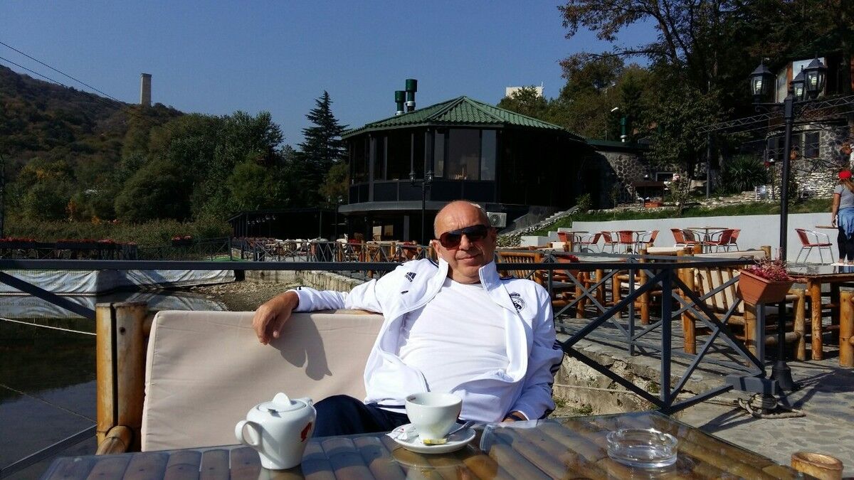  ,   MAXO, 65 ,  