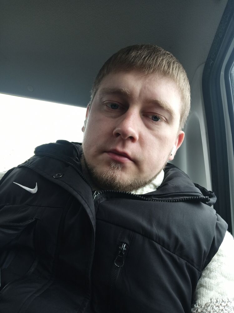  50828010  Andrey, 29 ,    