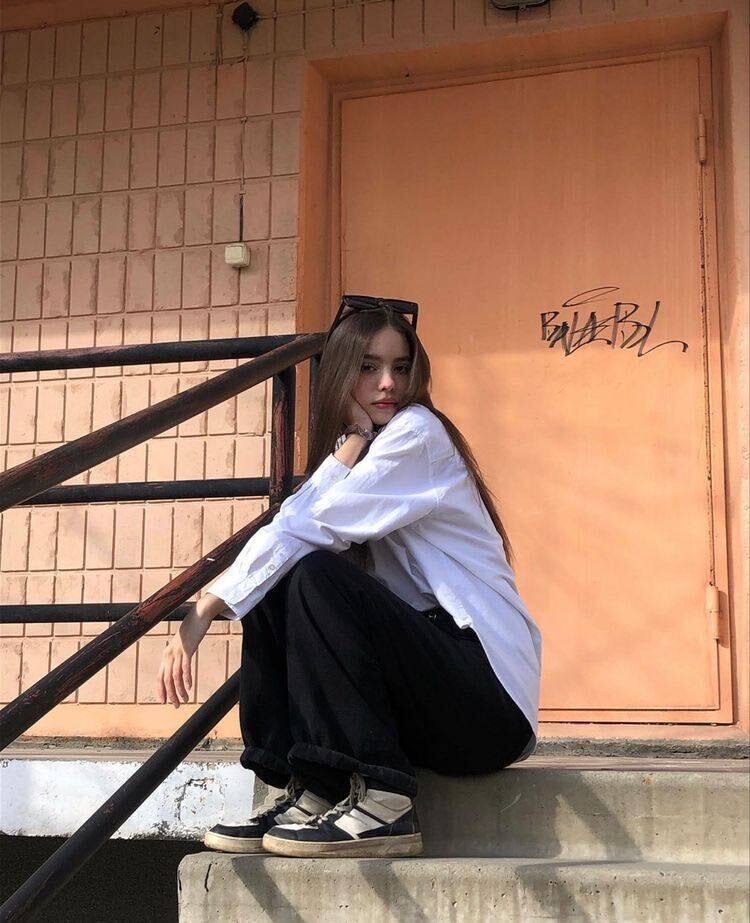  28360390  , 21 ,    -