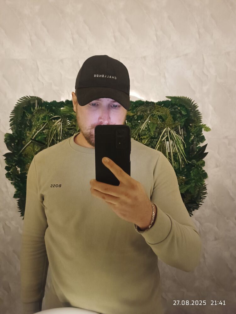  53626770  Sergey, 31 ,    