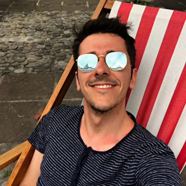  54019780  , 37 ,    -