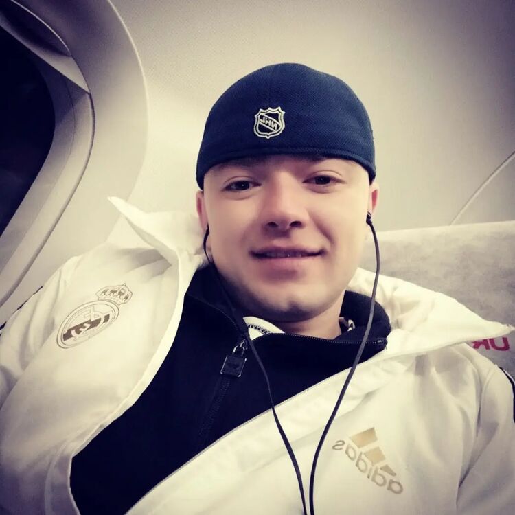  ,   Mikhail, 31 ,   ,   