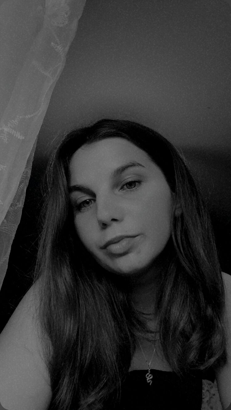  53628920  Rinka, 22 ,    