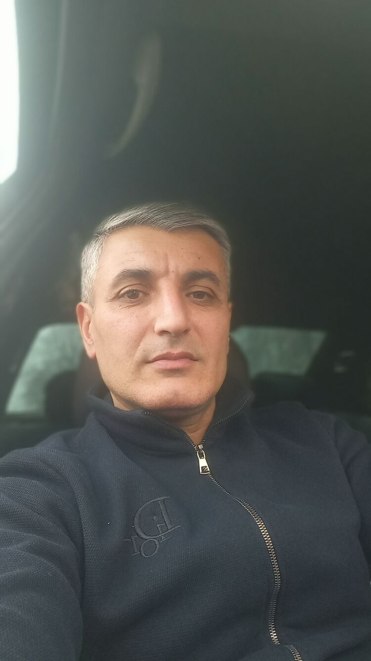  52690640  , 38 ,    