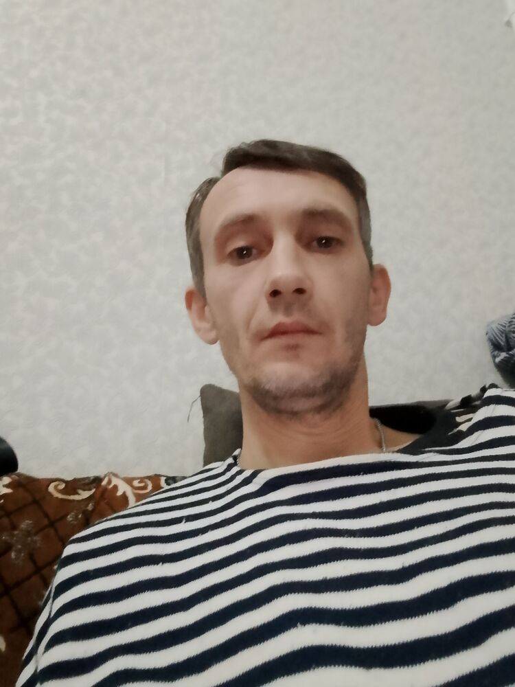 47523690  Sergey, 39 ,     