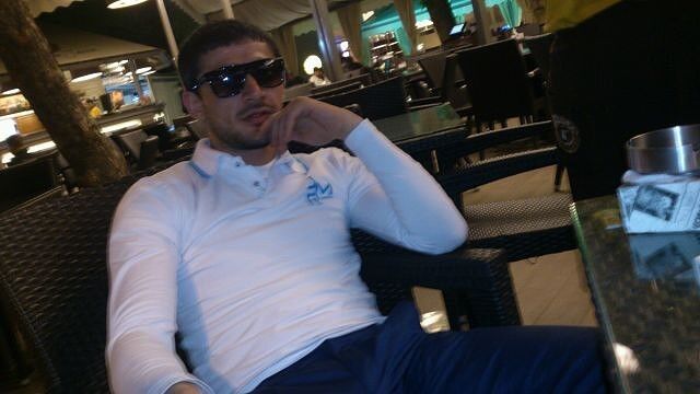  ,   Serj, 40 ,   