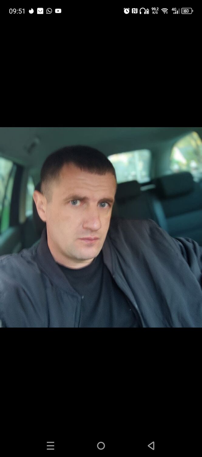  50432310  Yuriy, 42 ,    Jesenik