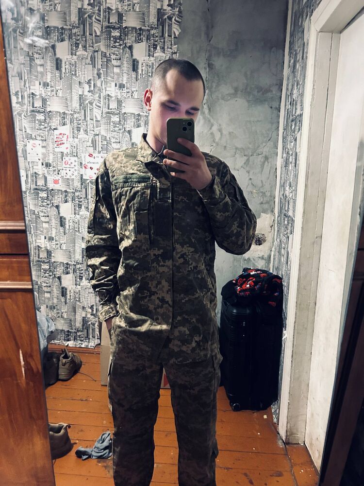 ���� 56117780 ����� Anomaly, 21 ���, ���� ���������� � �����