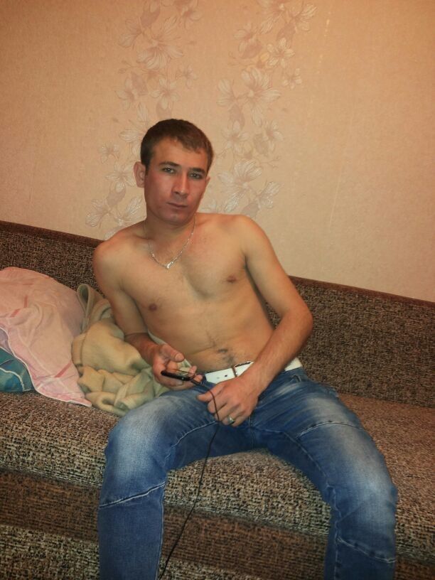  ,   Ruslan, 35 ,   ,   , c , 