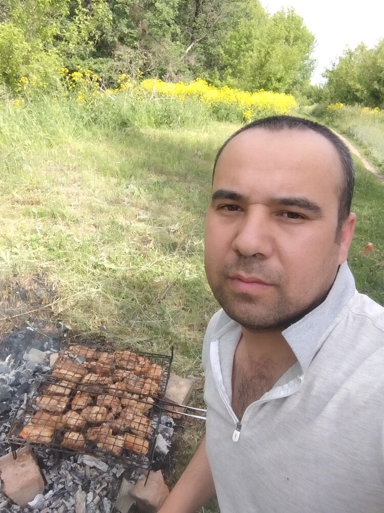  28274140  , 37 ,    