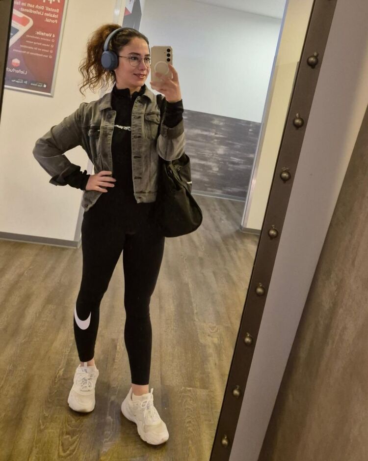  ,   , 26 ,   c 