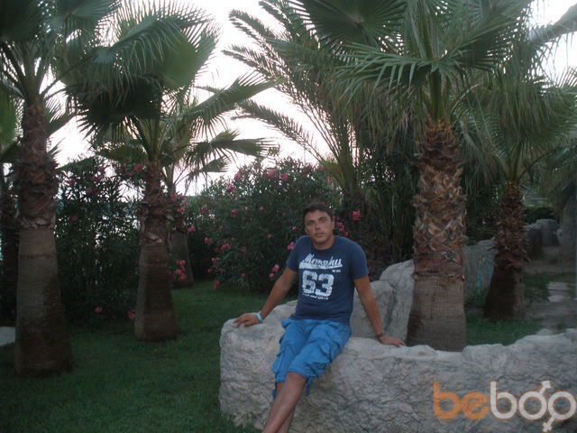  1247590  Ghena, 41 ,    