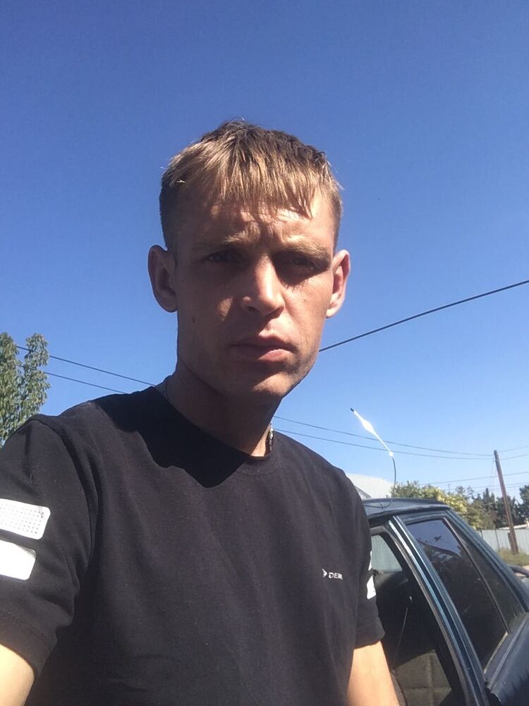 24079390  , 34 ,    