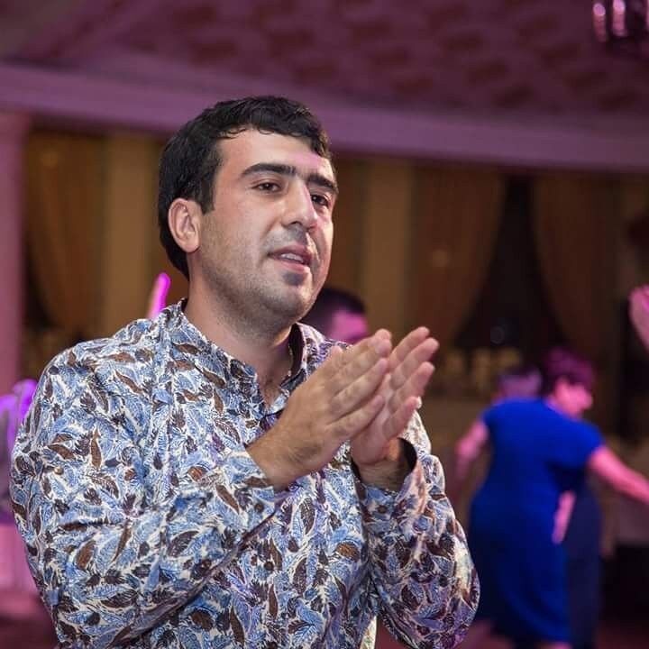  ,   Armen, 37 ,   ,   , c 