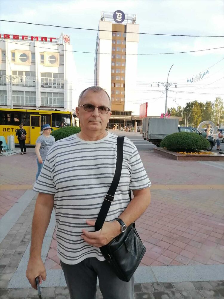  53234590  Igor, 58 ,    
