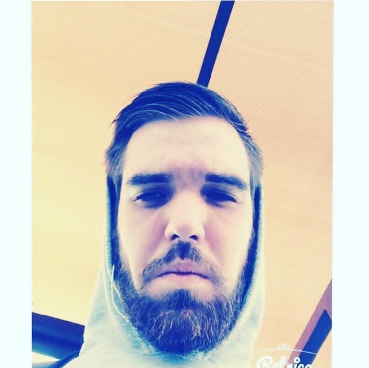  42793460  , 26 ,    