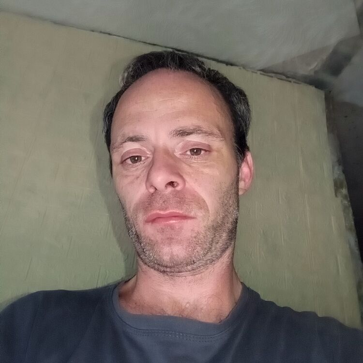  46170310  , 42 ,    