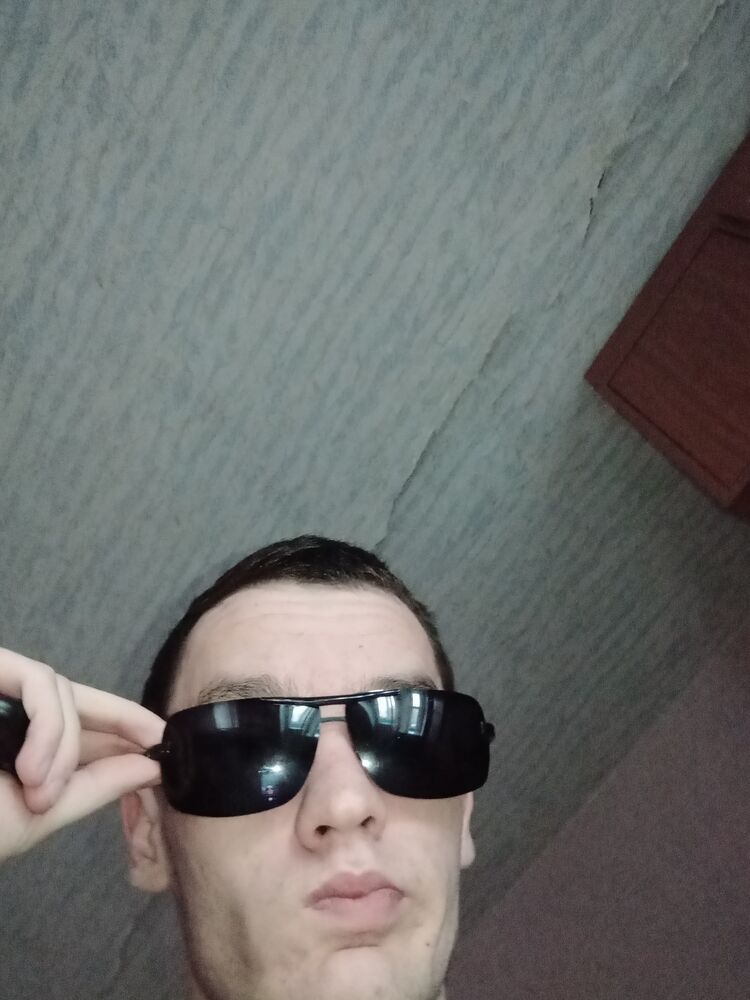  ,   Nafis Huzin, 25 ,     , c 