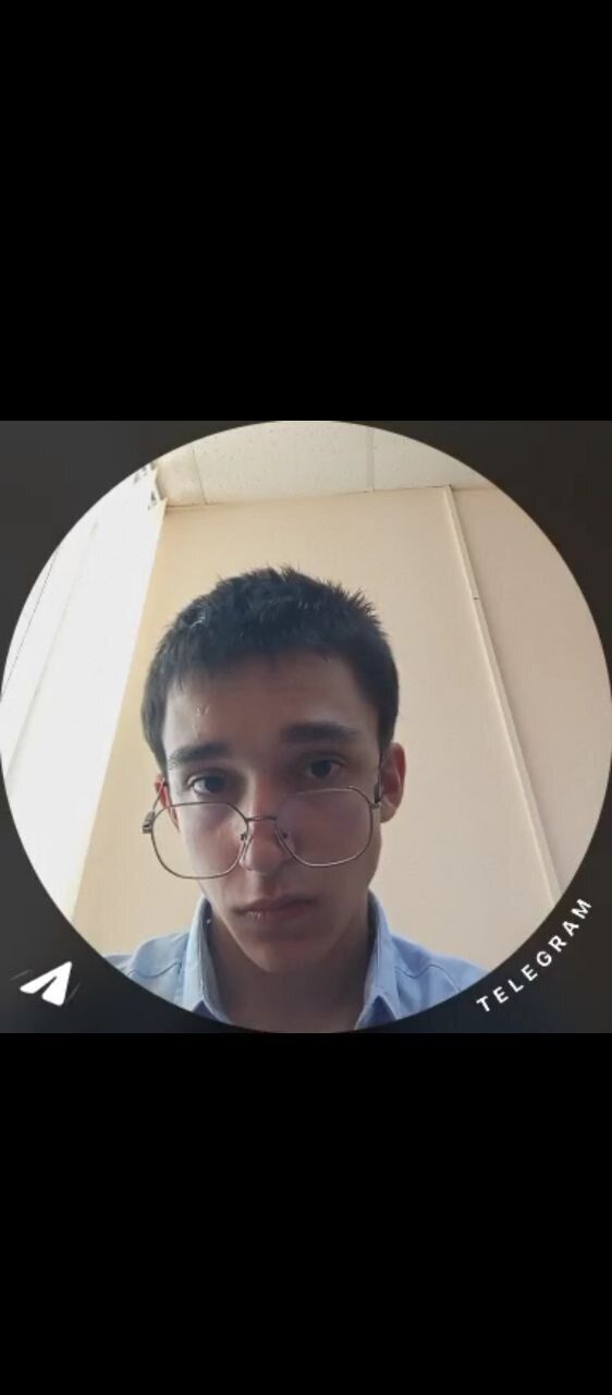  53588610  Ilia, 18 ,    