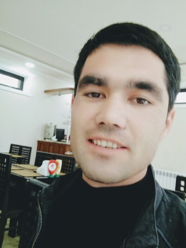  20906490  Azamat, 34 ,    