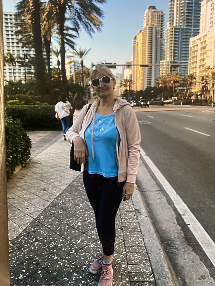  Miami Beach,   , 61 ,   c 