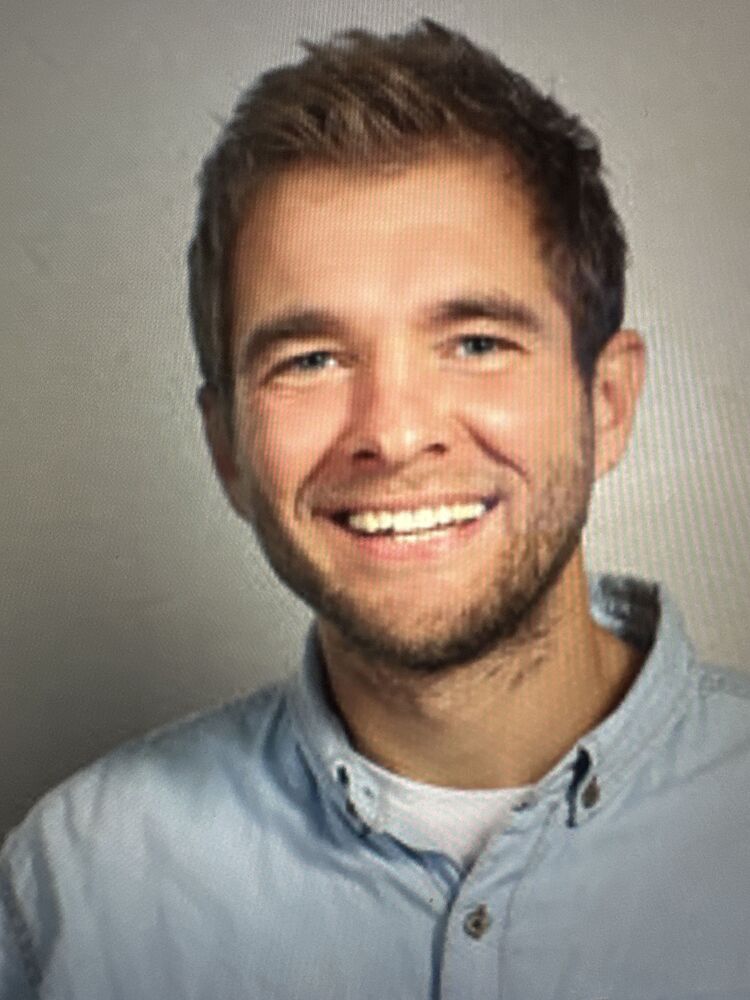  ,   Aleks, 38 ,   ,   