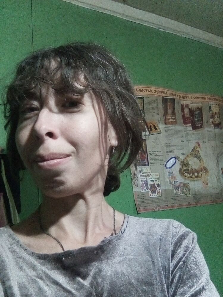 47858860  Elena, 38 ,    