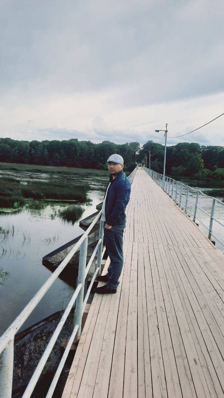  36890820  , 30 ,    