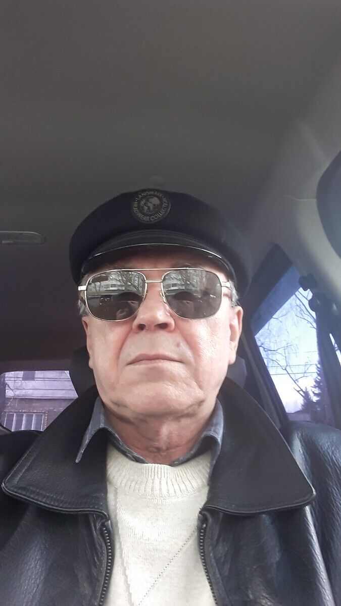  20895080  GRIGORY, 67 ,    