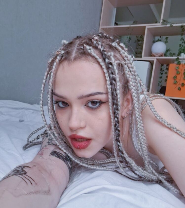  44343750  , 20 ,    