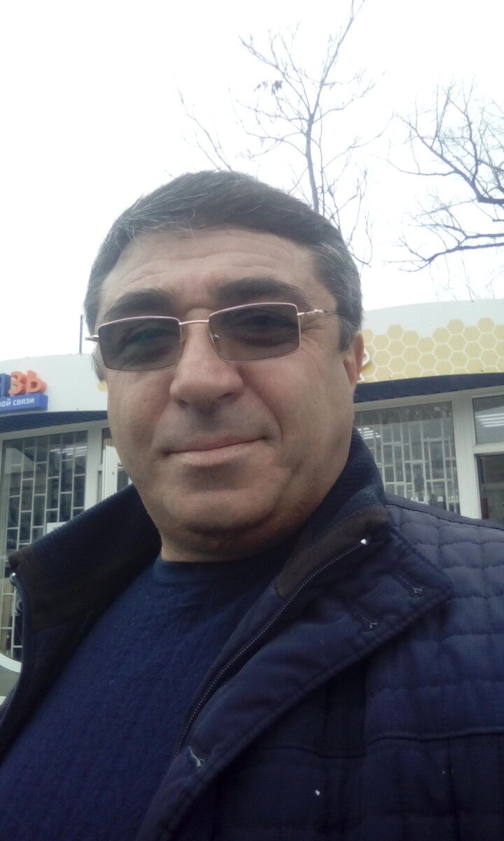  11968010  Armen, 58 ,    