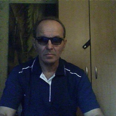  8812460  Mickhail, 66 ,    