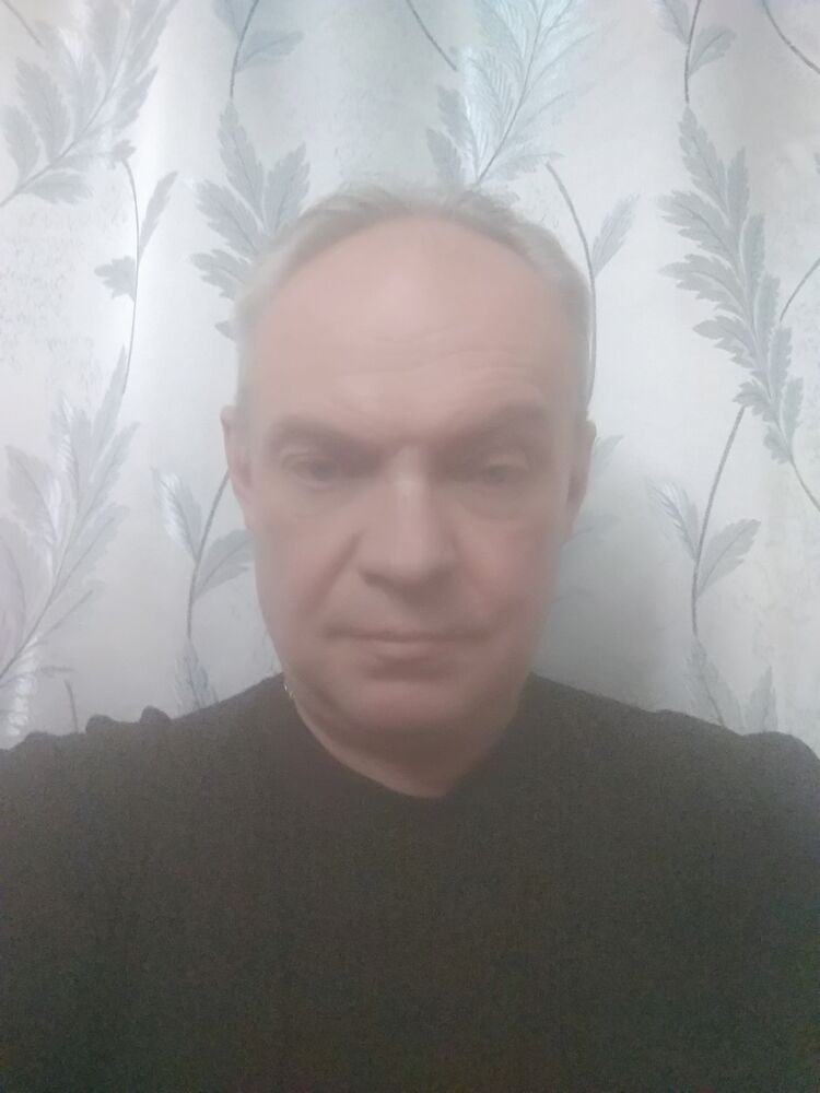  42379640  , 57 ,    