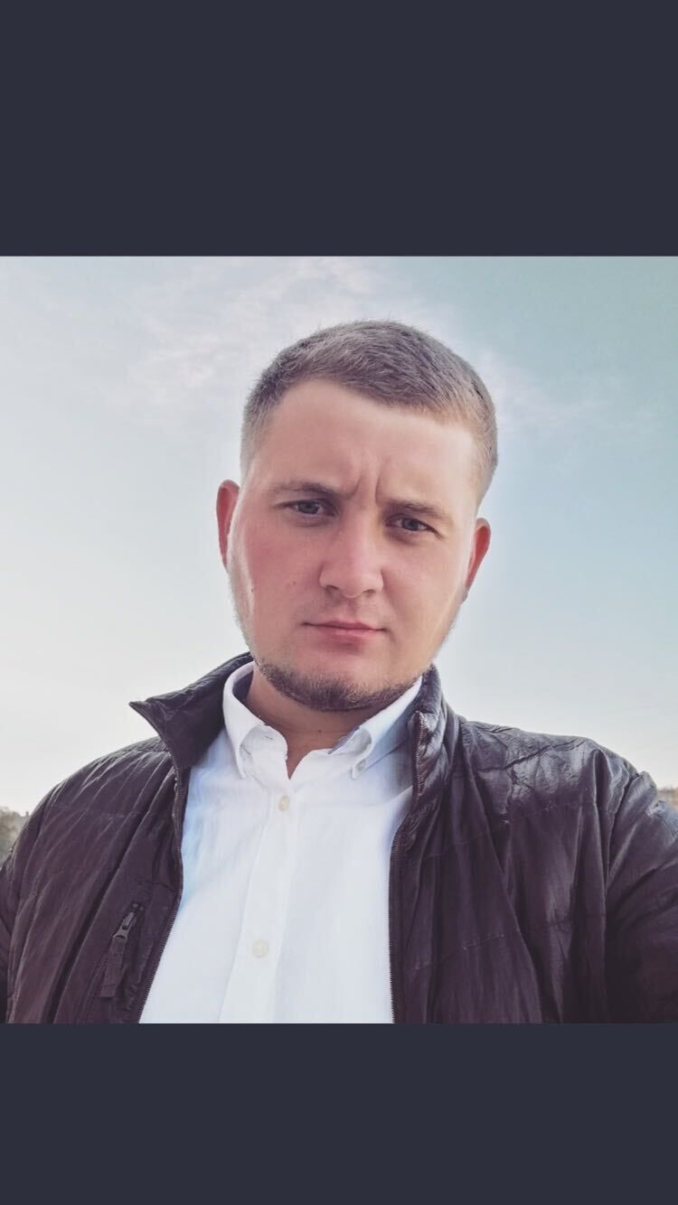  42252080  Artem, 27 ,    