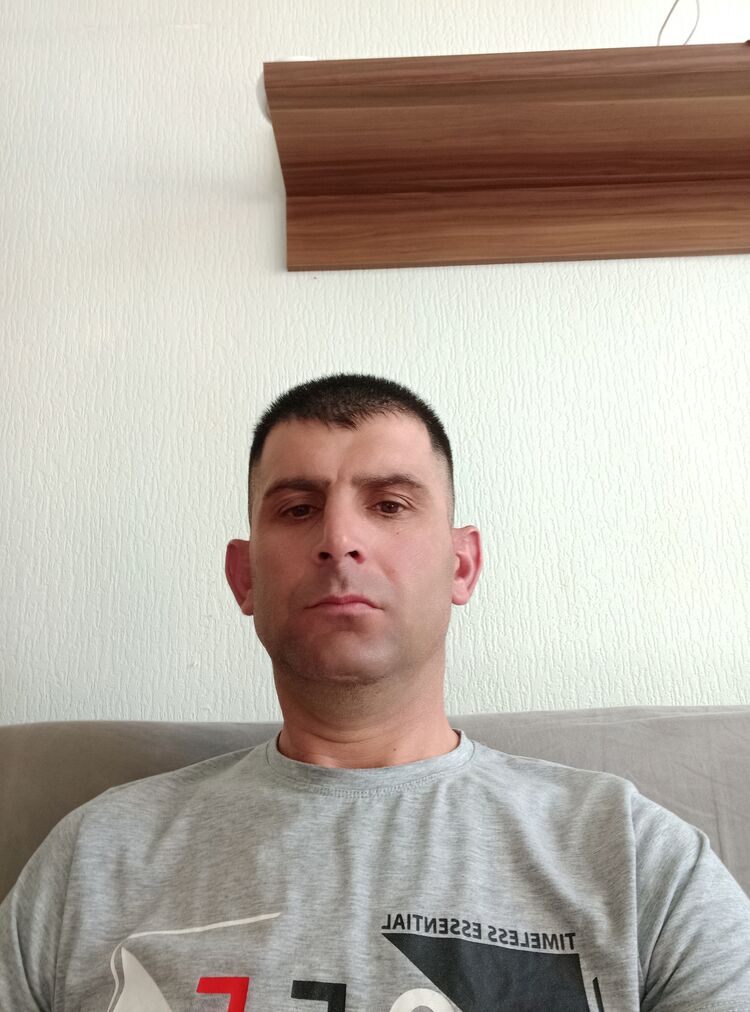  28579710  , 47 ,    