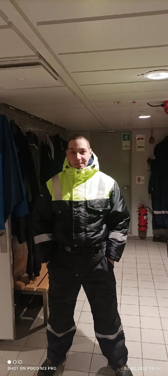  36184560  , 35 ,    