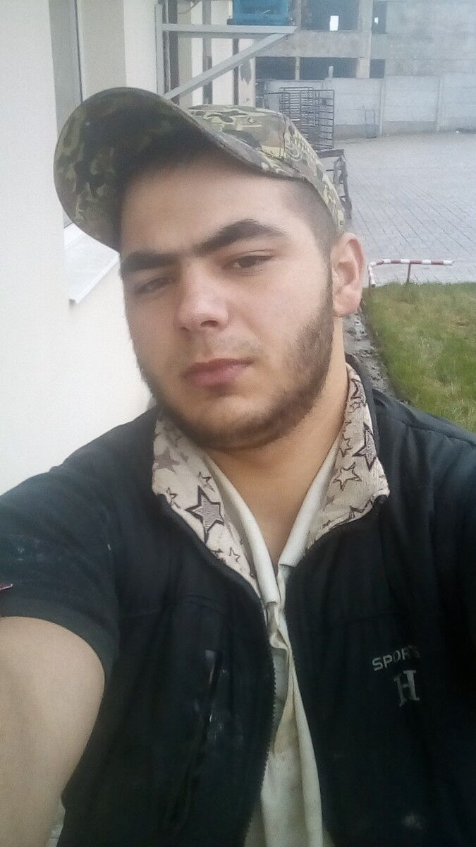 ���� 18869830 ������� Emil, 27 ���, ���� ���������� � ��������