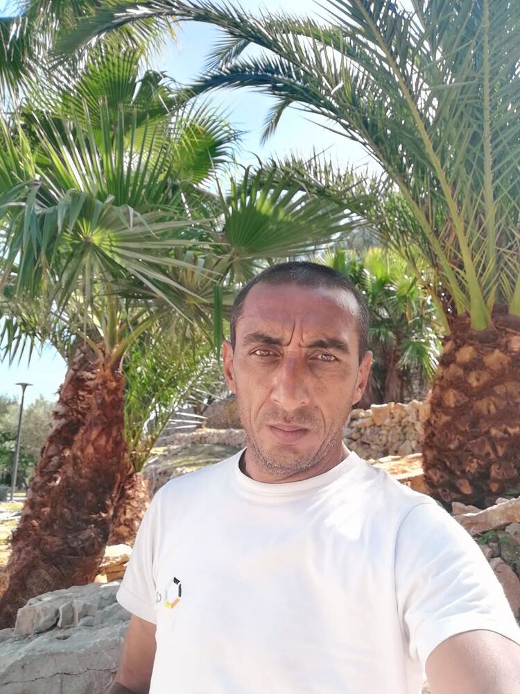  Novi Pazar,   Aydin, 46 ,   ,   