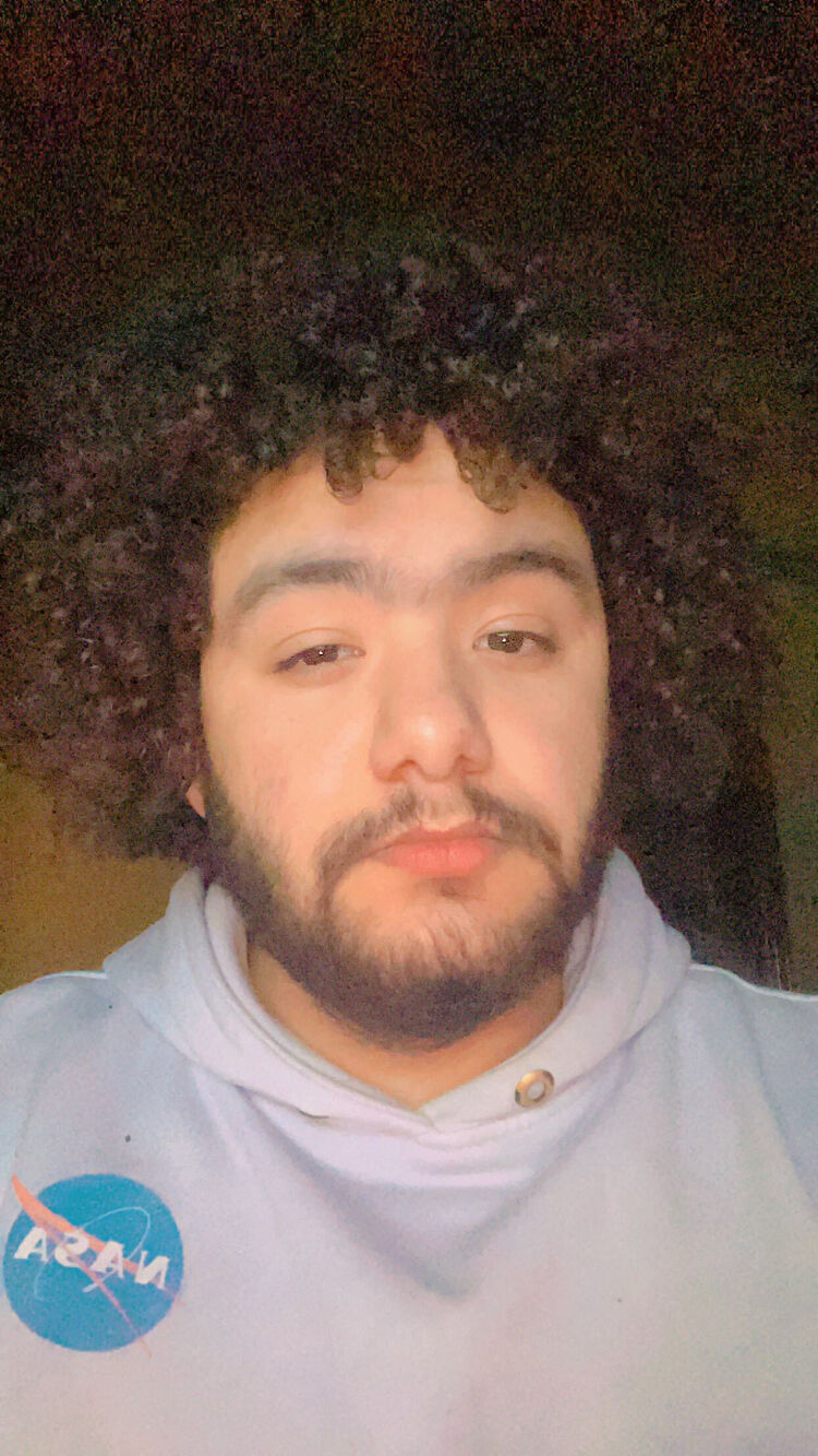 48262280  Khaled, 23 ,    