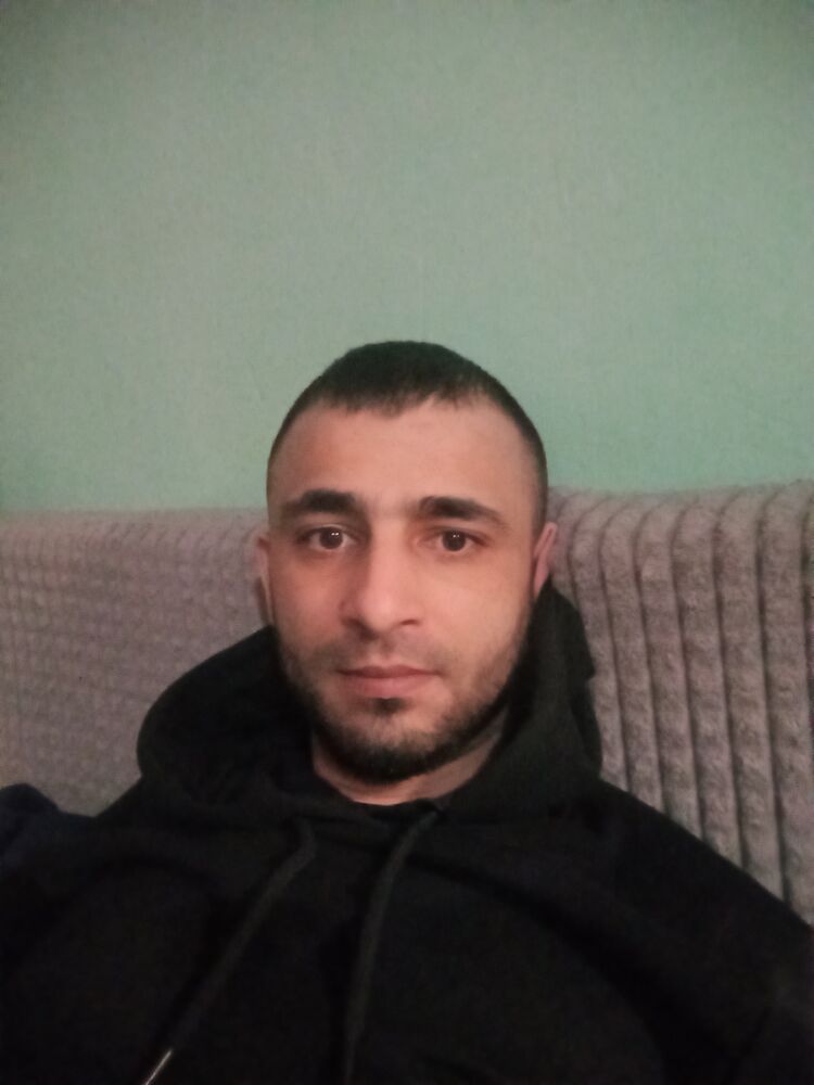  49762860  Mihai, 36 ,    Algolsheim