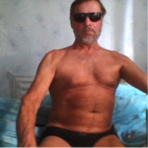 4656730  Mark Sladkij, 62 ,    