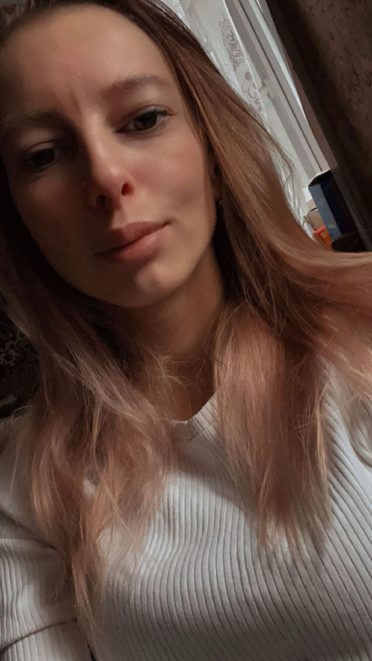  51643960  Nastya, 27 ,    