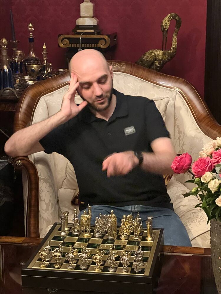  48570930  , 29 ,    