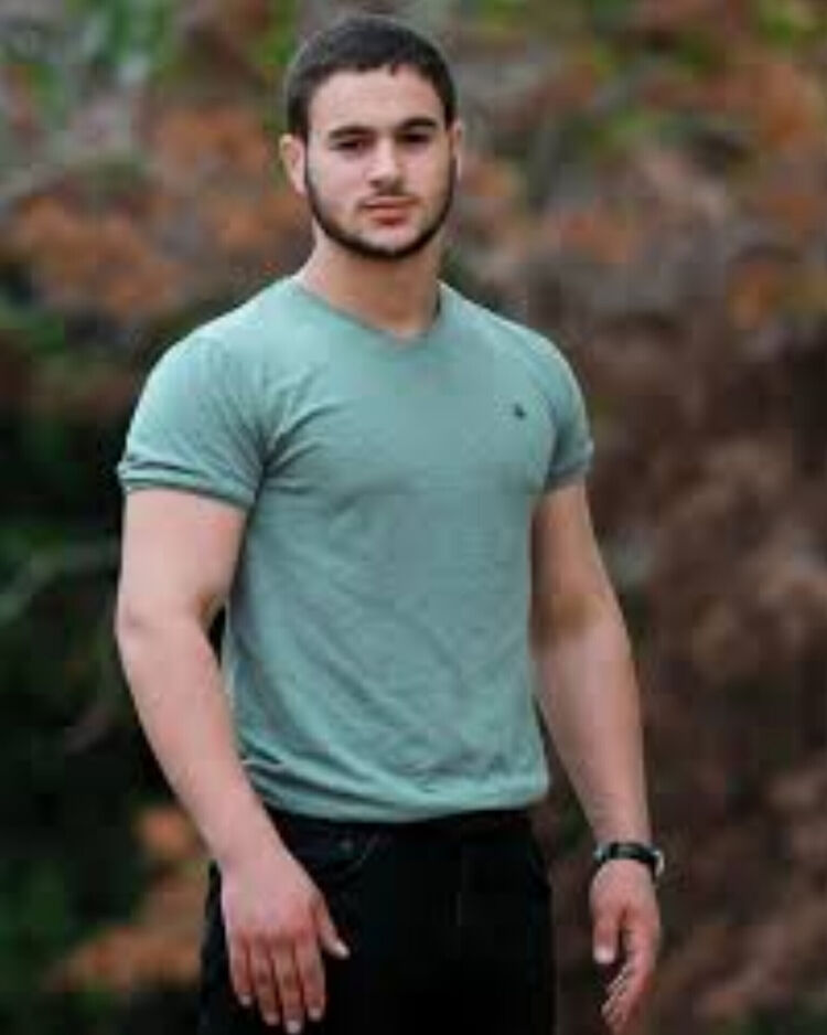  43368460  Azerbaijan, 36 ,    