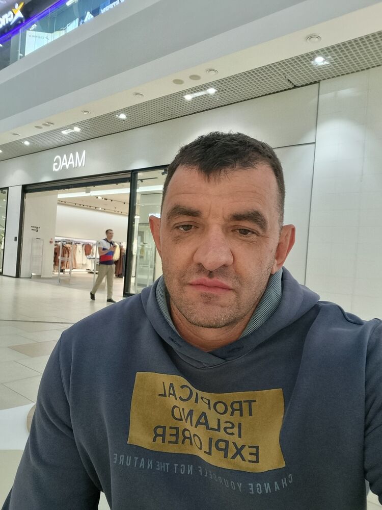  ,   Alexander, 44 ,     , c 