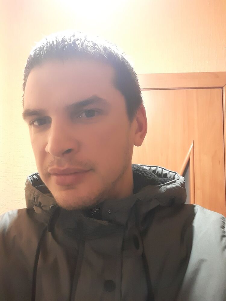  18713860  , 34 ,    