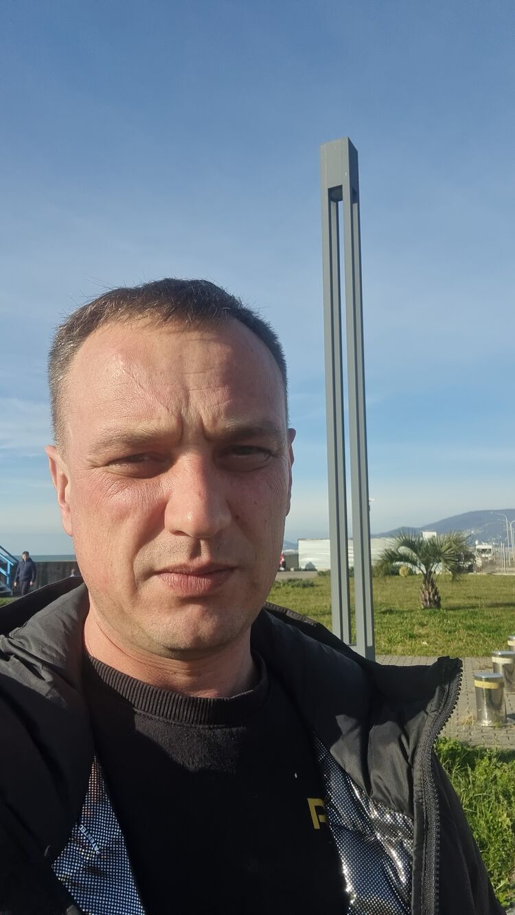  ,   Alexey, 42 ,   ,   , c , 