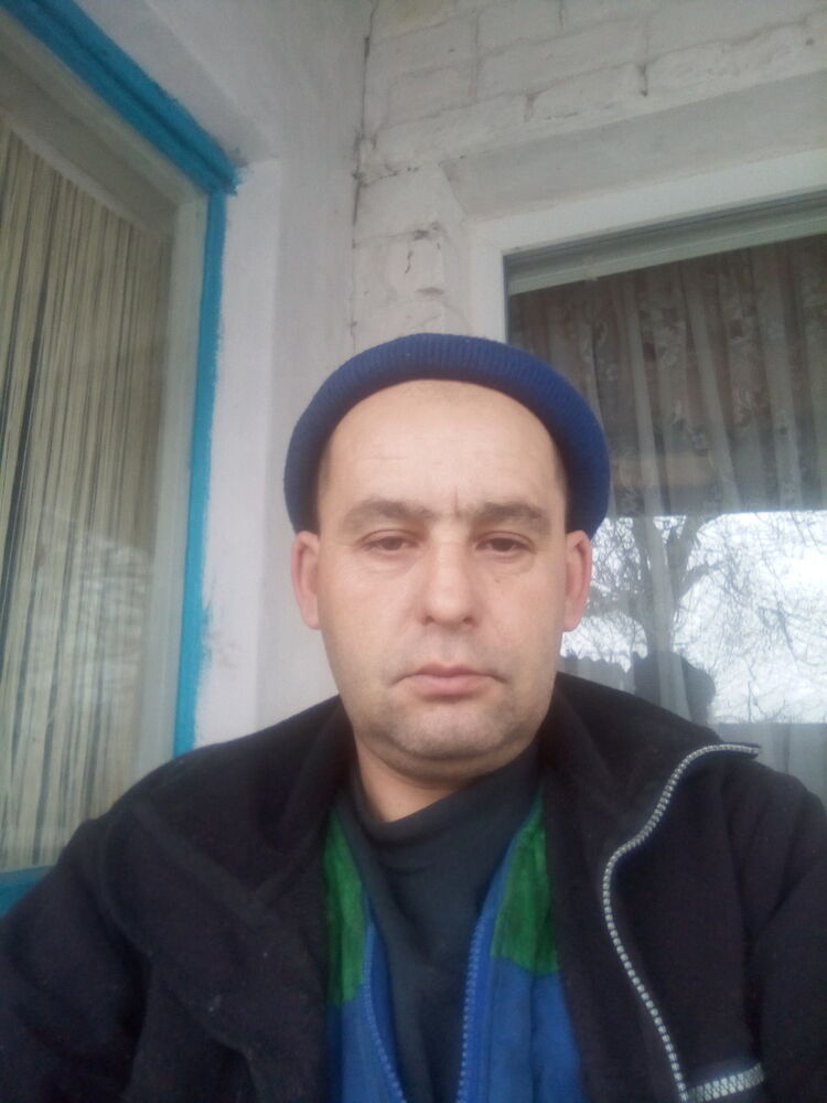   ,   Sergei, 48 ,   